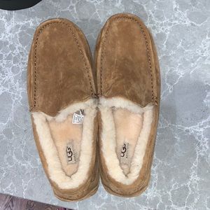 Mens UGG moccasins